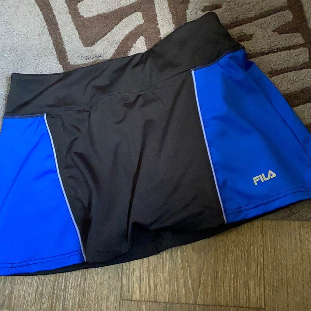 Women’s Fila skort